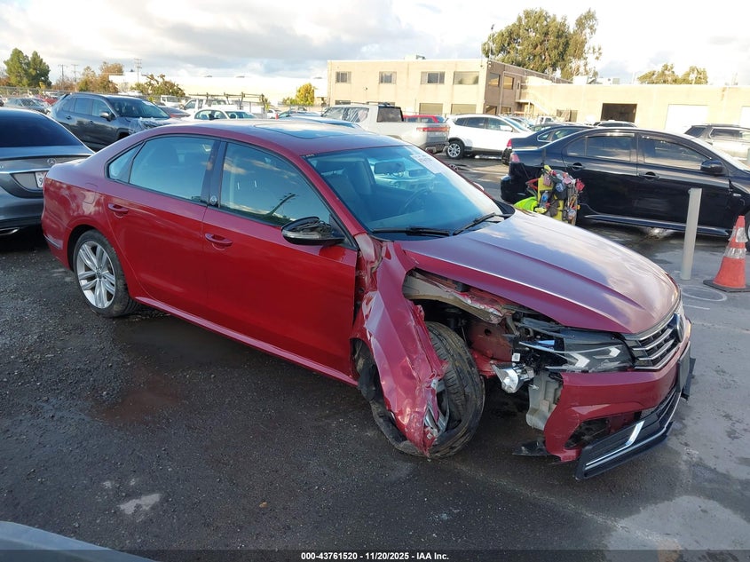 VOLKSWAGEN PASSAT 2.0T WOLFSBURG EDITION