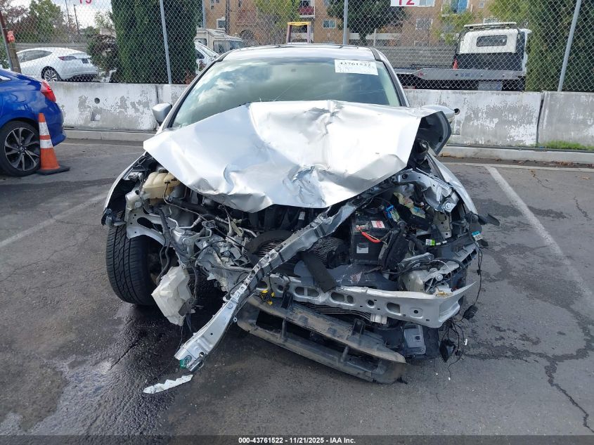 2017 Ford Focus Sel VIN: 1FADP3H23HL303858 Lot: 43761522