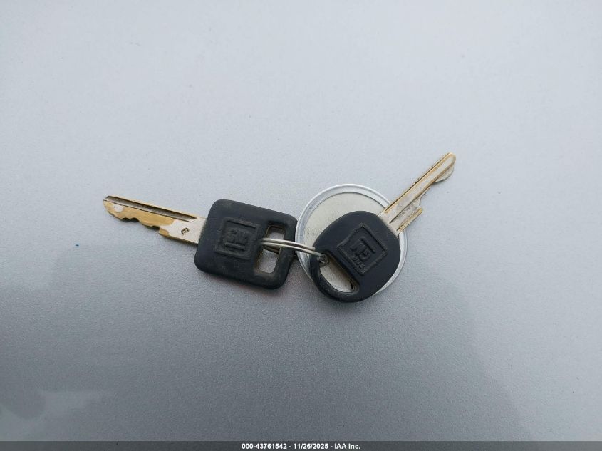 1989 GMC Sierra C1500 VIN: 1GTDC14H5KE514012 Lot: 43761542