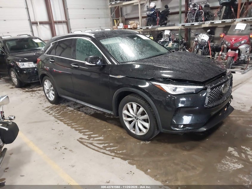 INFINITI QX50 ESSENTIAL