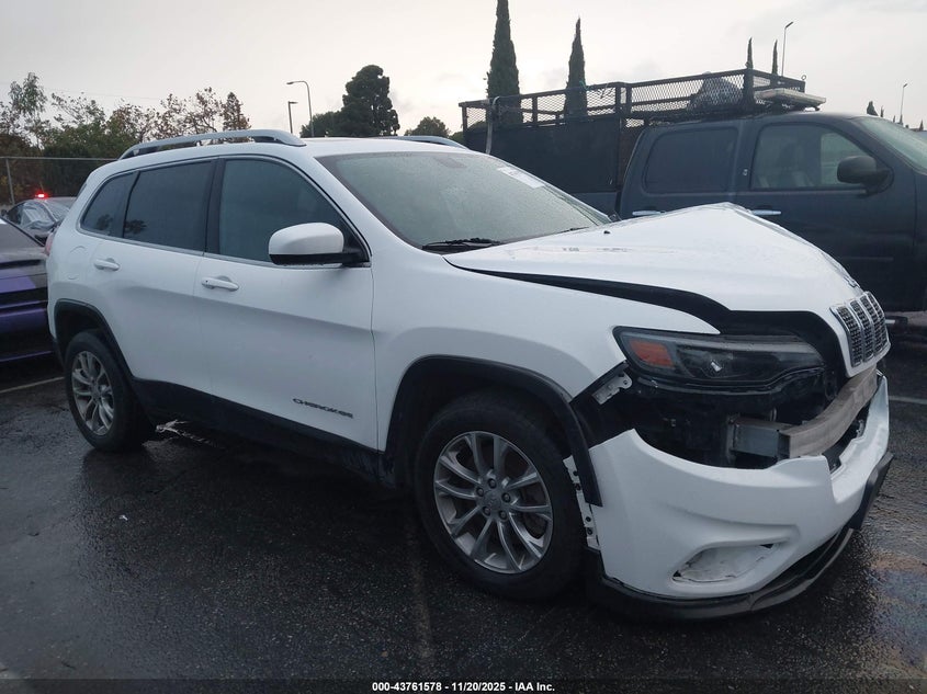 2019 Jeep Cherokee Latitude Plus Fwd VIN: 1C4PJLLB0KD131788 Lot: 43761578