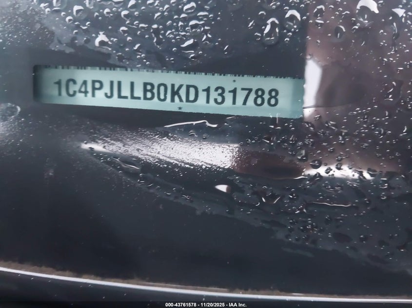2019 Jeep Cherokee Latitude Plus Fwd VIN: 1C4PJLLB0KD131788 Lot: 43761578