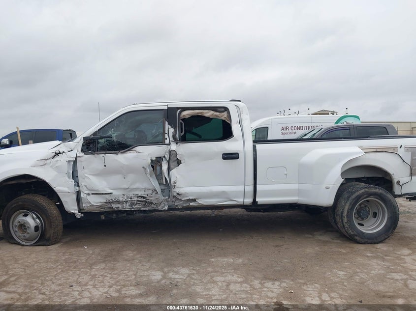 2022 Ford F-350 Xl VIN: 1FT8W3DT6NEE82880 Lot: 43761630