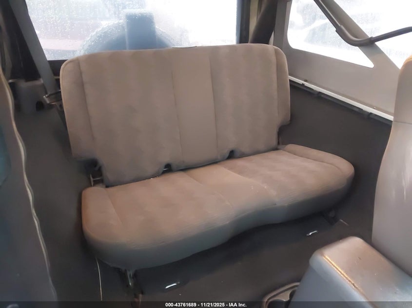 2005 Jeep Wrangler Unlimited VIN: 1J4FA44S75P300248 Lot: 43761689