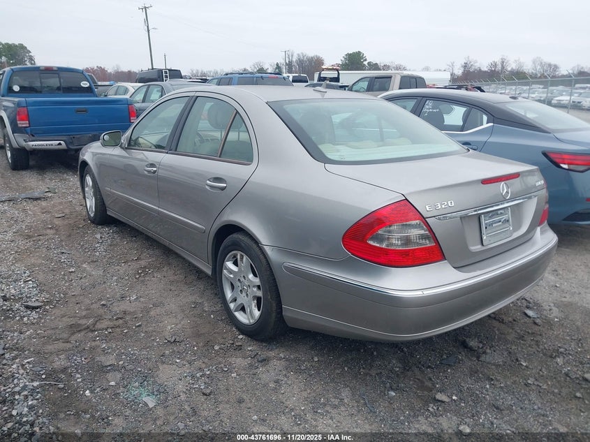 WDBUF22X27B061059 2007 MERCEDES-BENZ E-KLASSE photo no. 3