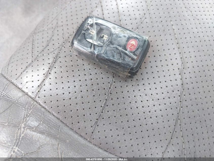 2009 Toyota Rav4 Limited VIN: JTMBF31V99D020322 Lot: 43761698