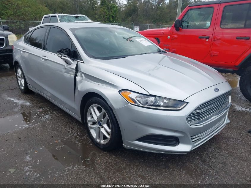 FORD FUSION SE