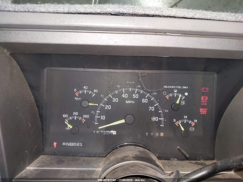 1994 Chevrolet Suburban K1500 VIN: 1GNFK16K7RJ324693 Lot: 43761742