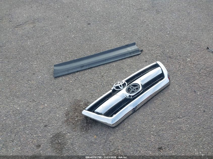 2006 Toyota 4Runner Sr5 V6 VIN: JTEBU14R768070547 Lot: 43761755