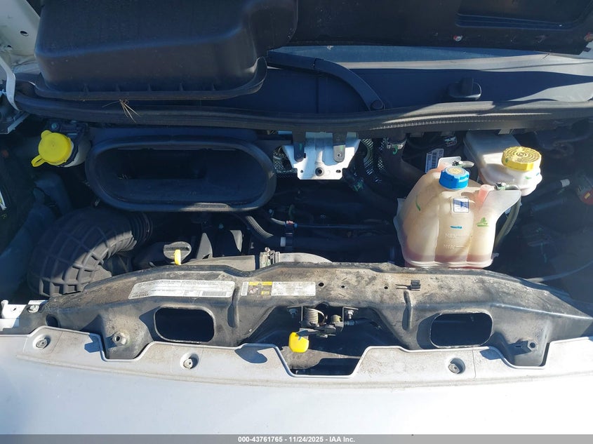 2022 Ram Promaster 2500 Low Roof 136 Wb VIN: 3C6LRVVG2NE102895 Lot: 43761765