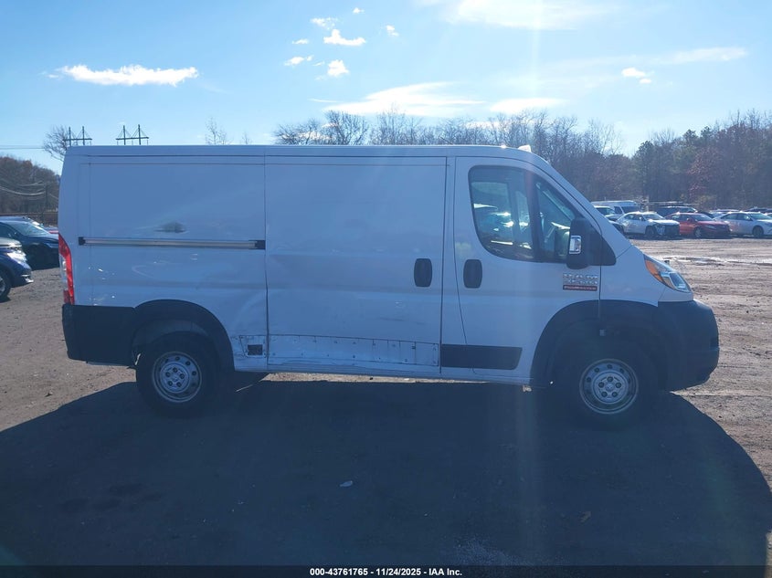 2022 Ram Promaster 2500 Low Roof 136 Wb VIN: 3C6LRVVG2NE102895 Lot: 43761765