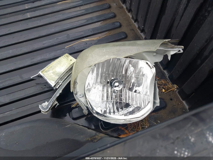 5TENX22N57Z412625 2007 TOYOTA TACOMA photo no. 12