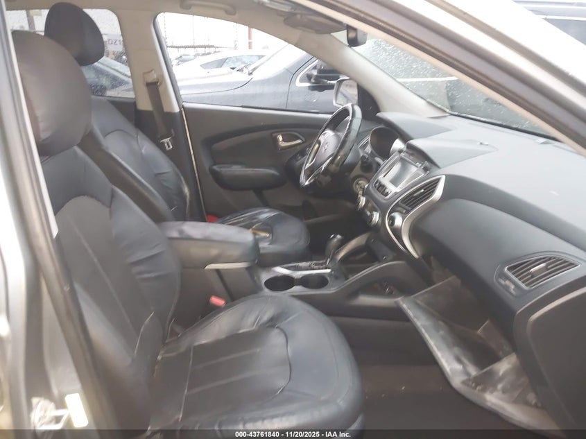 KM8JU3AC5CU344273 2012 HYUNDAI TUCSON photo no. 5