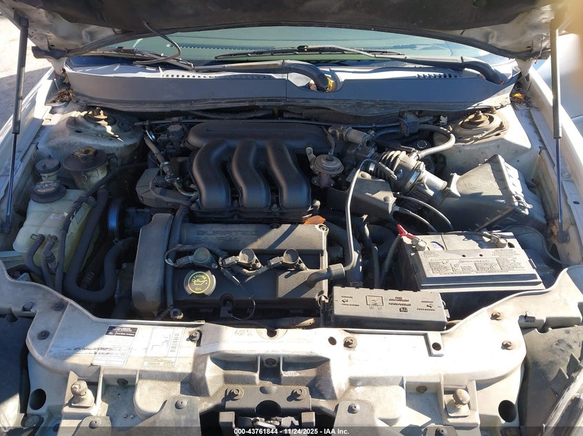 2000 Ford Taurus Se VIN: 1FAFP58S2YA213245 Lot: 43761844