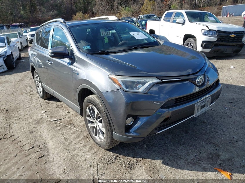 TOYOTA RAV4 HYBRID XLE