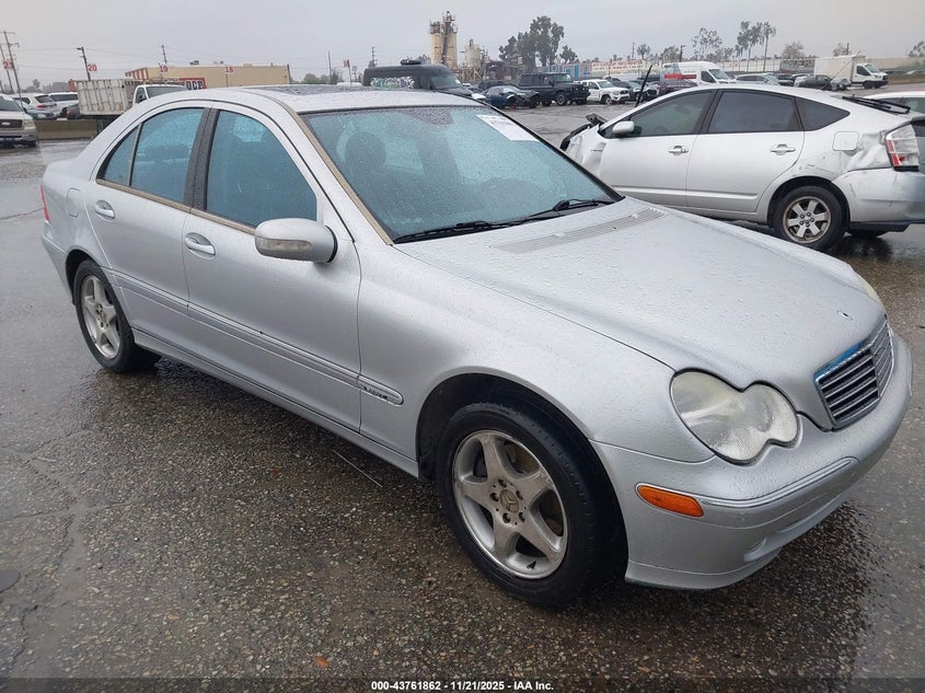 WDBRF64J51F012587 2001 MERCEDES-BENZ C-KLASSE photo no. 1