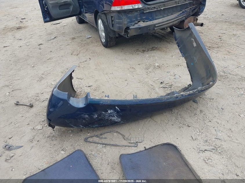 2004 Mitsubishi Lancer Es VIN: JA3AJ26E24U058575 Lot: 43761881