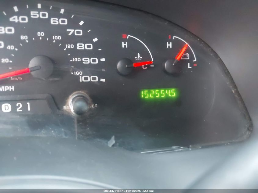 2005 Ford E-250 VIN: 1FTNE24W65HA88899 Lot: 43761887