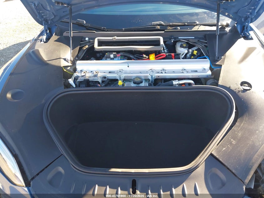 2026 Tesla Model S Plaid VIN: 5YJSA1E65TF555170 Lot: 43761900