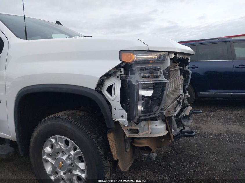 1GC4KTEY9SF300227 2025 CHEVROLET SILVERADO photo no. 8
