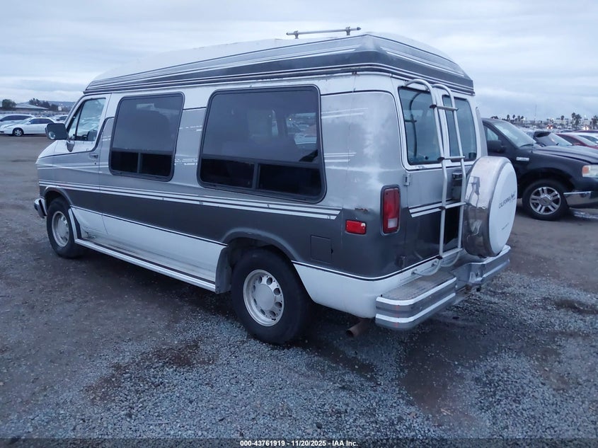 1993 Dodge Ram Van B250 VIN: 2B6HB21Y2PK502096 Lot: 43761919