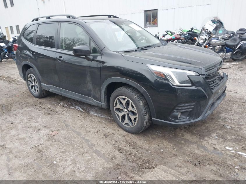 SUBARU FORESTER PREMIUM