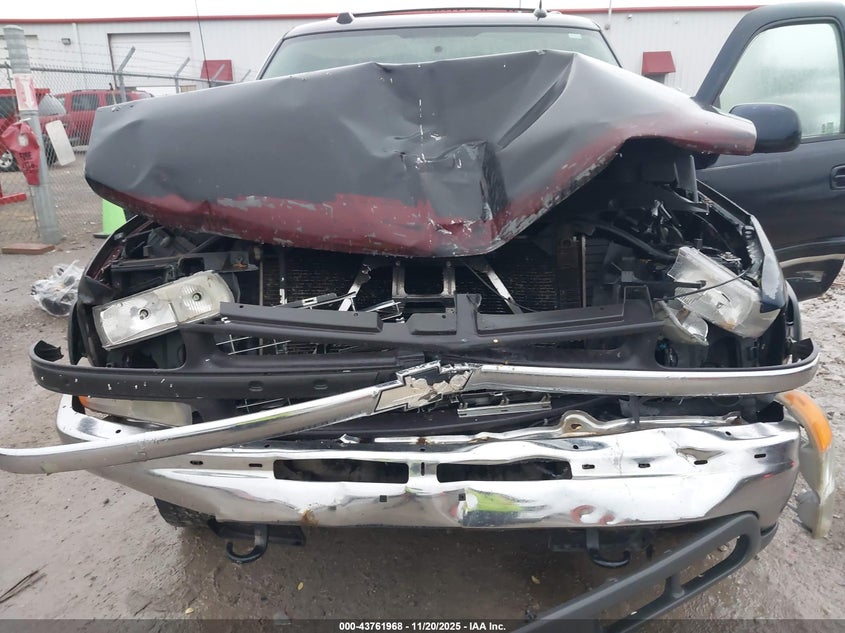 2005 Chevrolet Tahoe Lt VIN: 1GNEK13T75J214519 Lot: 43761968