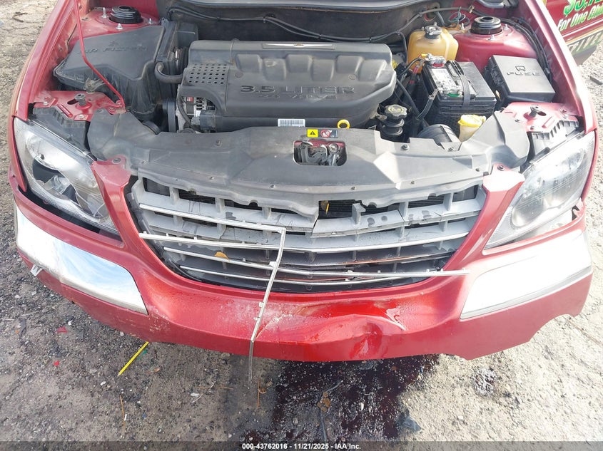 2005 Chrysler Pacifica Touring VIN: 2C4GM684X5R528252 Lot: 43762016