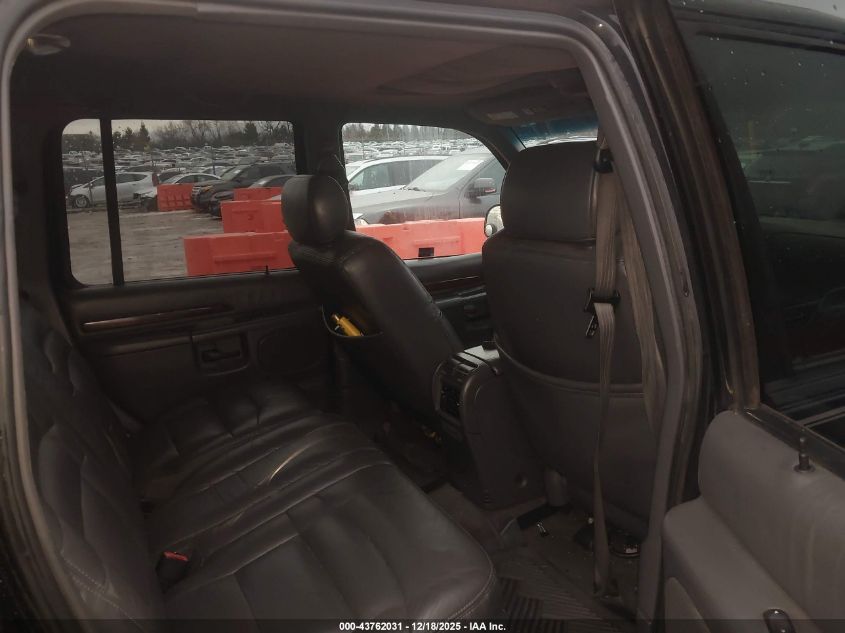 2000 Ford Explorer Limited VIN: 1FMDU75E0YZA91325 Lot: 43762031