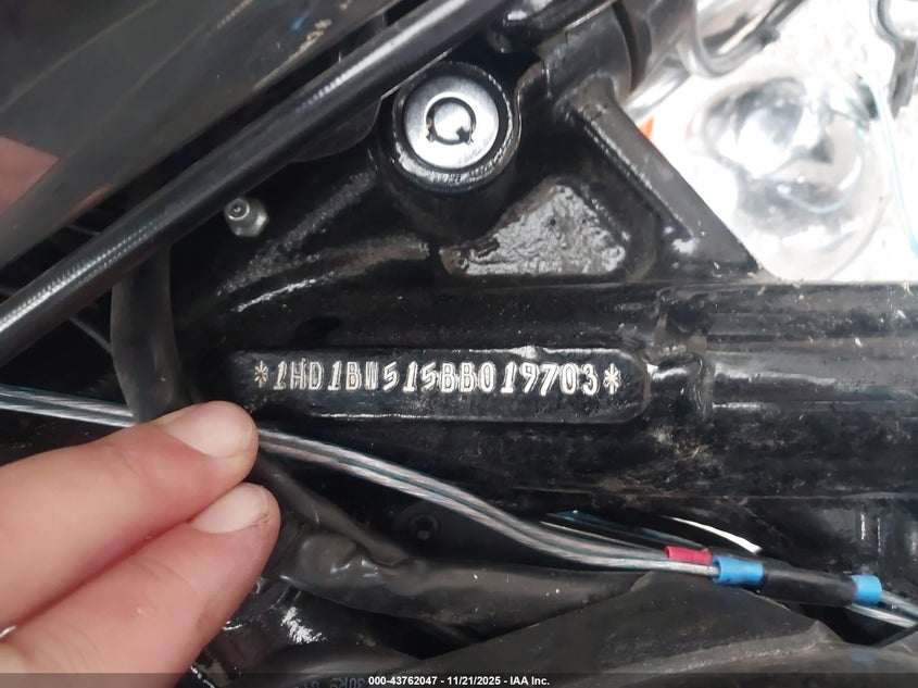 2011 Harley-Davidson Flstc VIN: 1HD1BW515BB019703 Lot: 43762047