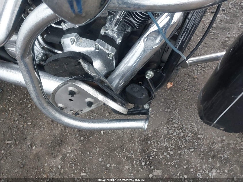 2011 Harley-Davidson Flstc VIN: 1HD1BW515BB019703 Lot: 43762047