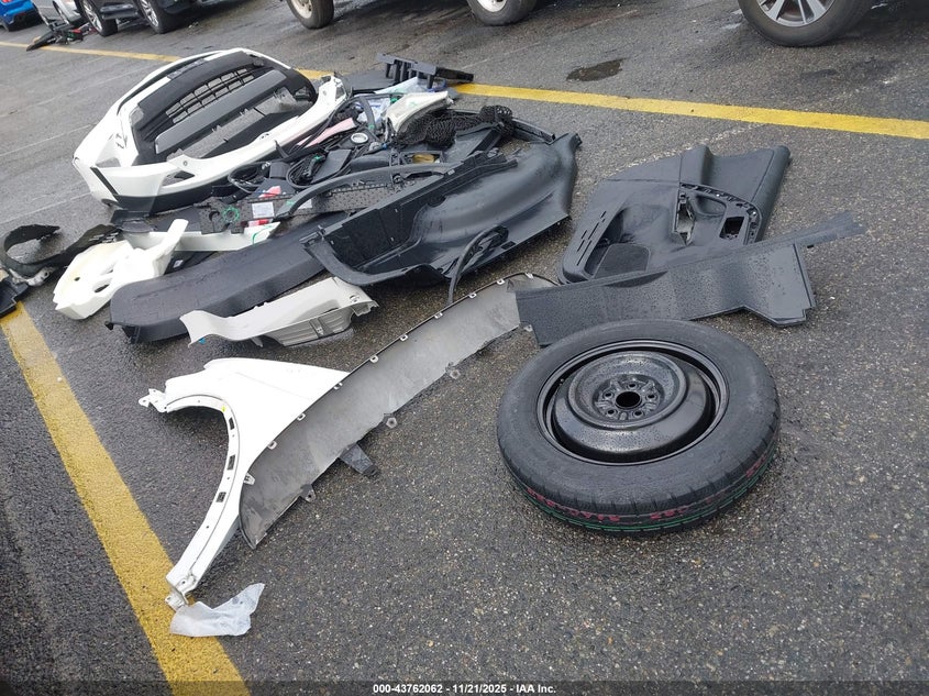 JTMWFREV0JJ198642 2018 TOYOTA RAV 4 photo no. 12