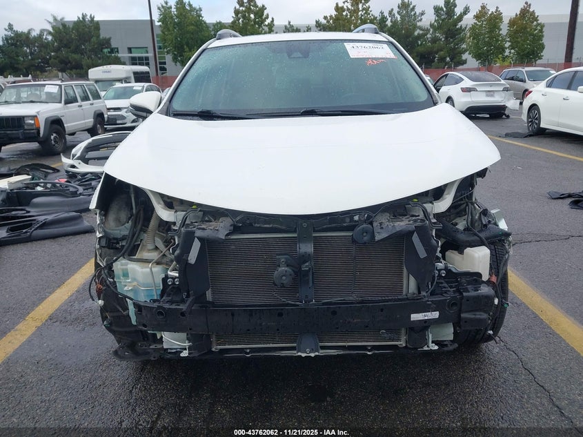 JTMWFREV0JJ198642 2018 TOYOTA RAV 4 photo no. 6
