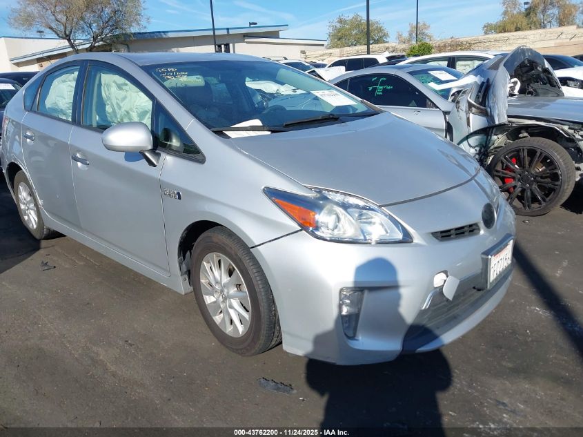 TOYOTA PRIUS PLUG-IN