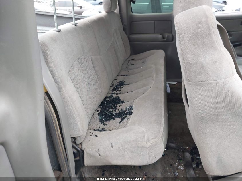 2000 Chevrolet Silverado 1500 Ls VIN: 2GCEK19TXY1257850 Lot: 43762234