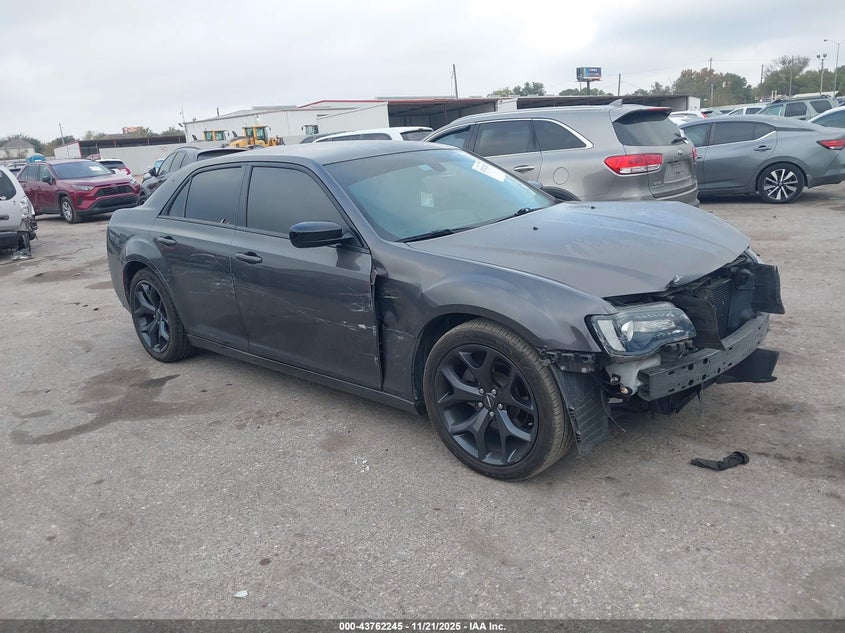 CHRYSLER 300 TOURING