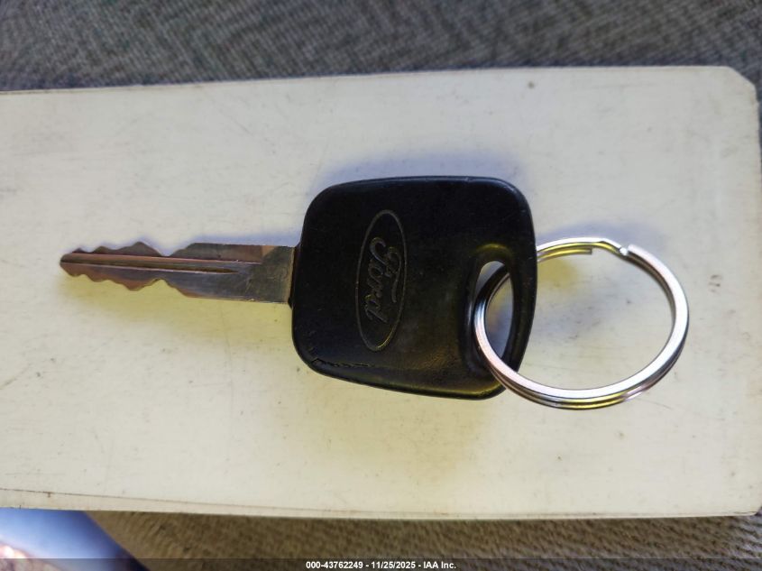 1999 Ford Explorer Sport VIN: 1FMYU22X3XUB60661 Lot: 43762249