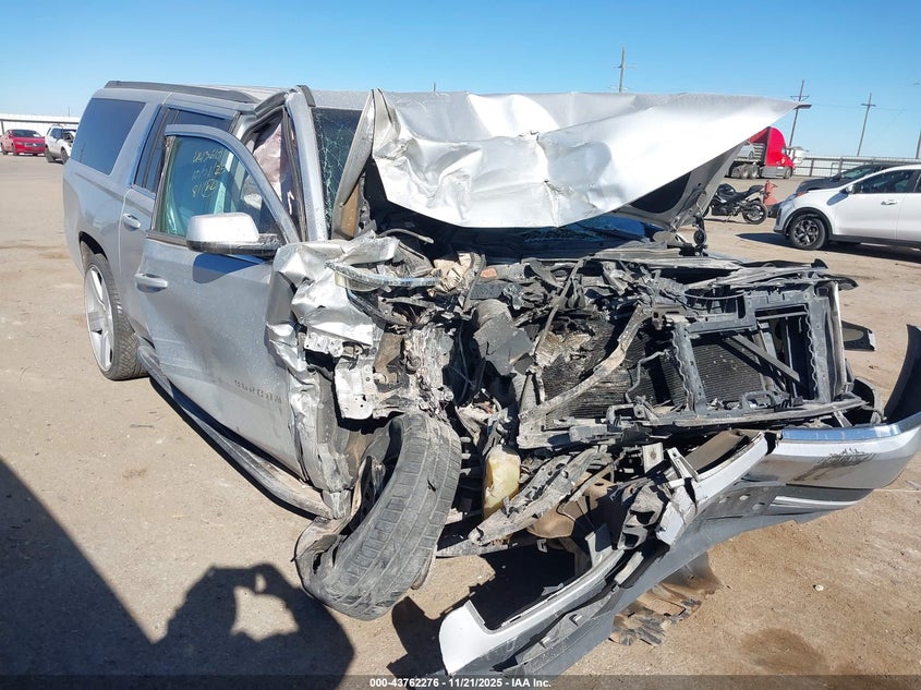 CHEVROLET SUBURBAN LT