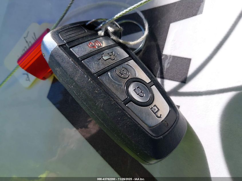 2022 Ford F-350 Platinum VIN: 1FT8W3BT0NEE66015 Lot: 43762280