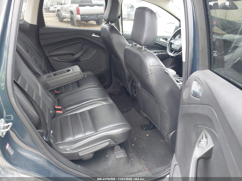 1FMCU9J98KUB43417 2019 FORD ESCAPE photo no. 8