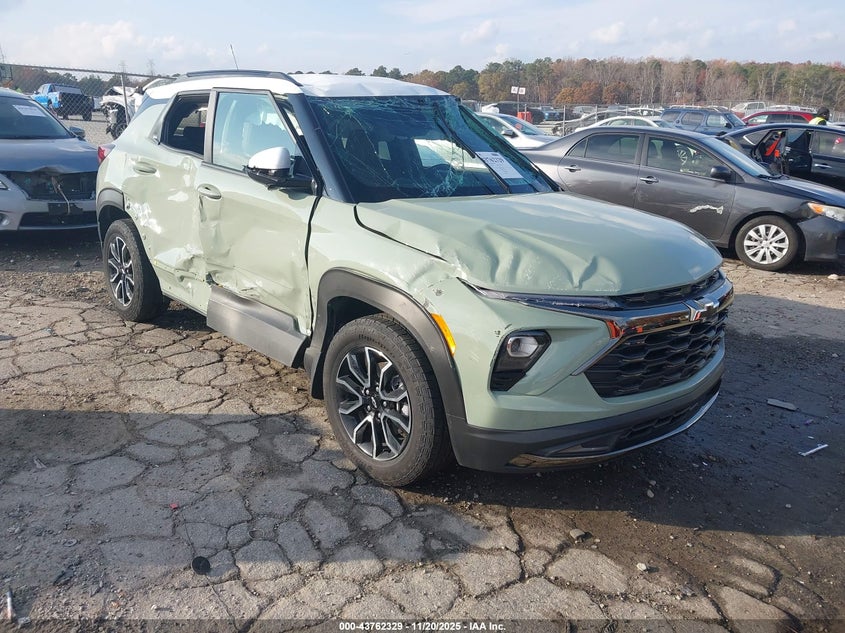 CHEVROLET TRAILBLAZER FWD ACTIV