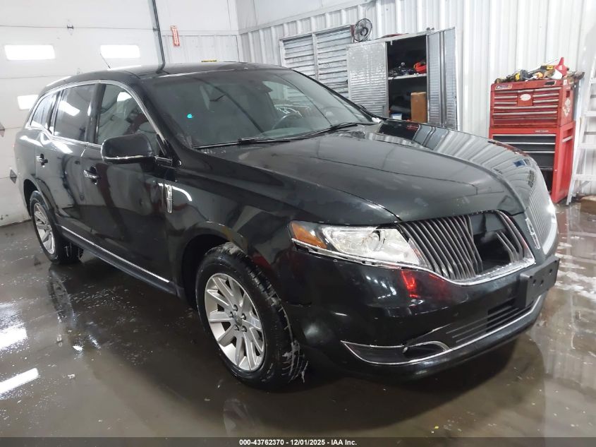 LINCOLN MKT LIVERY