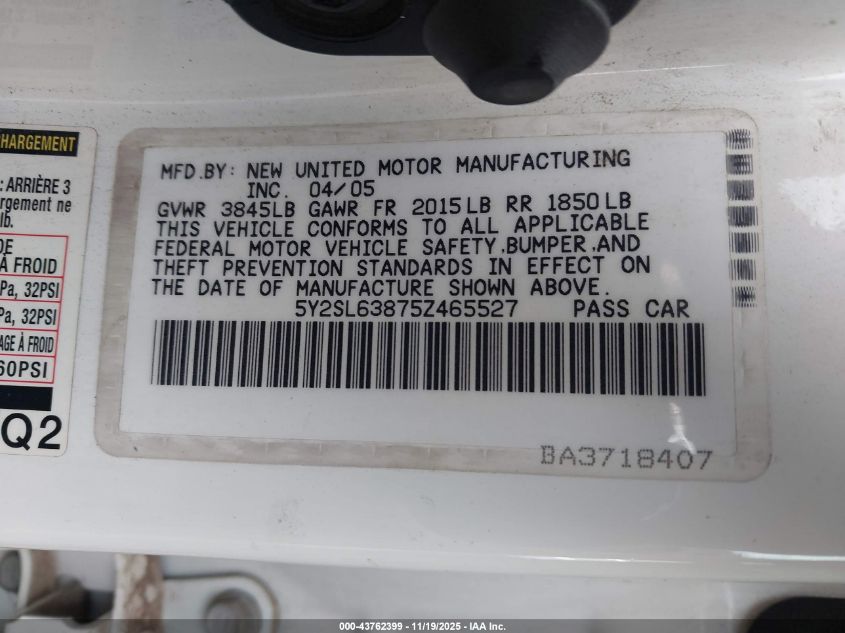 2005 Pontiac Vibe VIN: 5Y2SL63875Z465527 Lot: 43762399