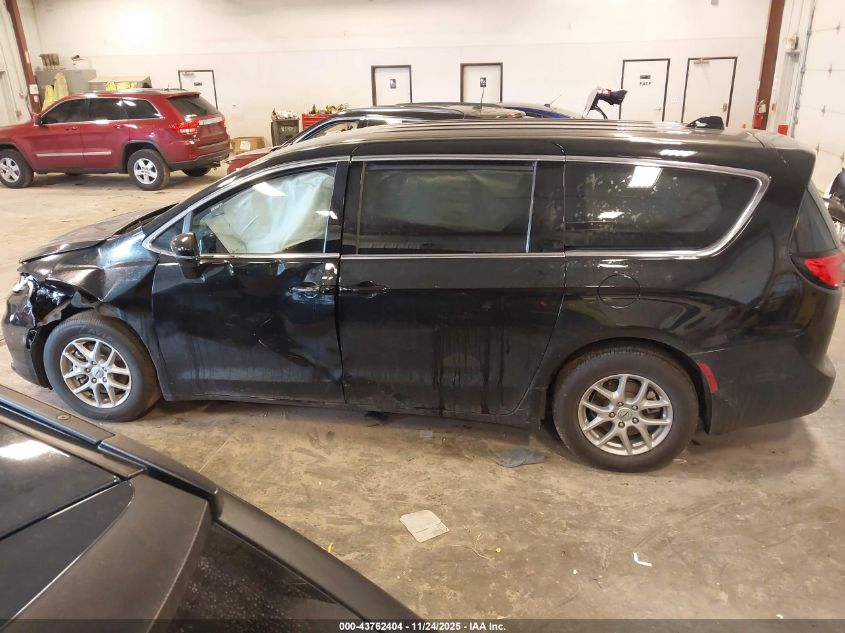 2025 Chrysler Pacifica Select VIN: 2C4RC1BG4SR513954 Lot: 43762404