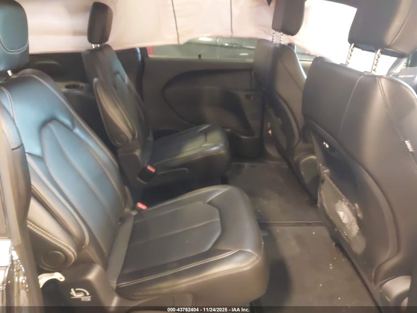 2025 Chrysler Pacifica Select VIN: 2C4RC1BG4SR513954 Lot: 43762404