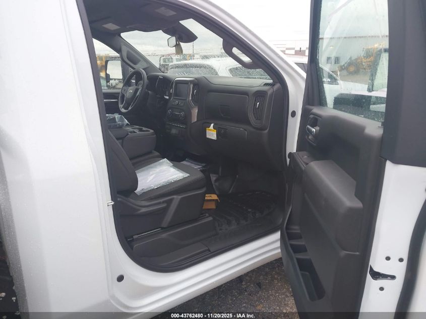 2026 Chevrolet Silverado 3500Hd Chassis Work Truck VIN: 1GB3ARE77TF109114 Lot: 43762480