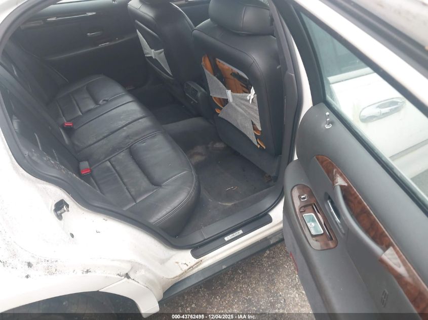 1999 Lincoln Town Car Signature VIN: 1LNFM82W2XY600492 Lot: 43762495