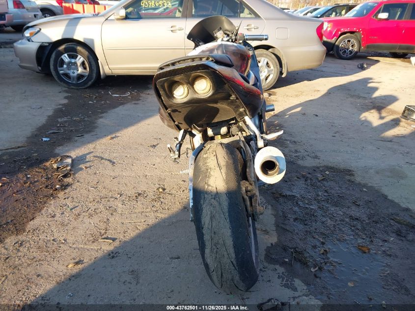 2000 Yamaha Yzfr6 L VIN: JYARJ04EXYA005492 Lot: 43762501