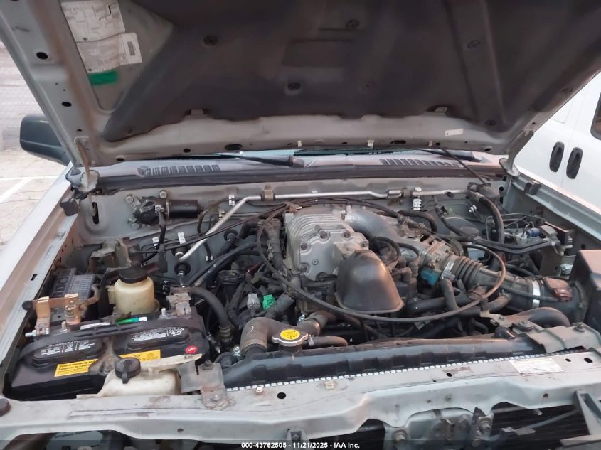 2003 Nissan Xterra Se S/C VIN: 5N1MD28Y03C690696 Lot: 43762505