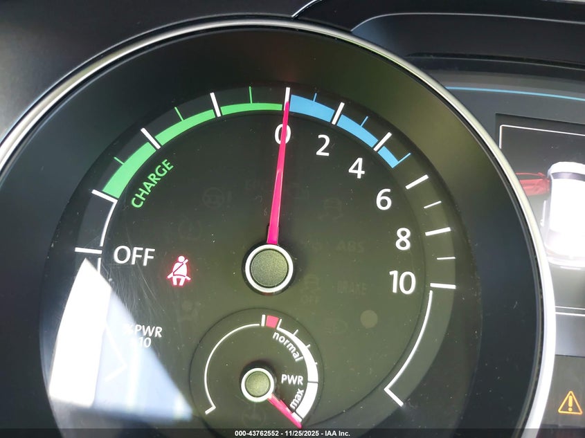 2016 Volkswagen E-Golf Se VIN: WVWKP7AU1GW902338 Lot: 43762552